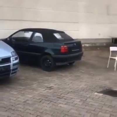 Car go boom