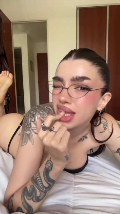 Say HELLO If you want to breed me