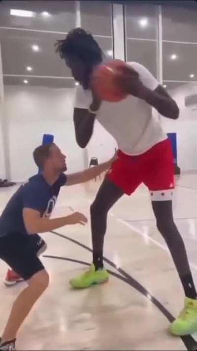 That&rsquo;s how you play basketball