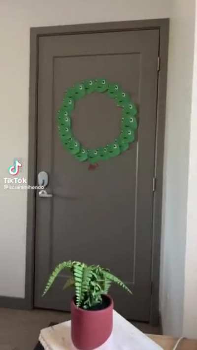 &lsquo;Tis the season