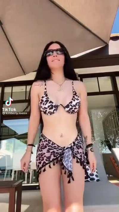 Kimberly caderas