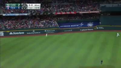 [Highlight] Matt Olson Hits 30th HR. Oakland Leads Texas, 3-1