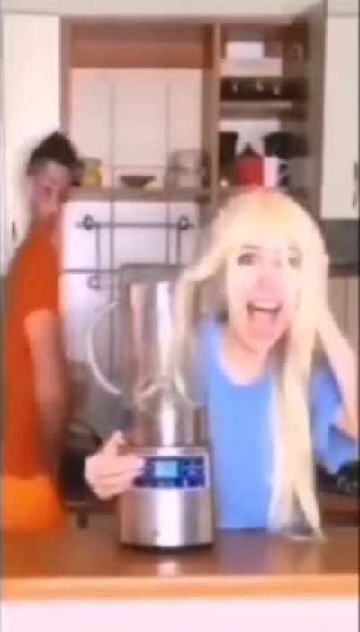 😐