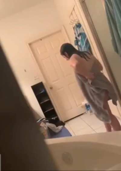 👀