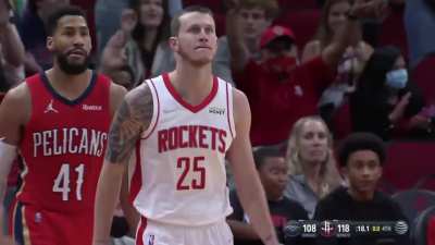 [Highlight] Garrison Mathews' clutchest moments from the Rockets win streak