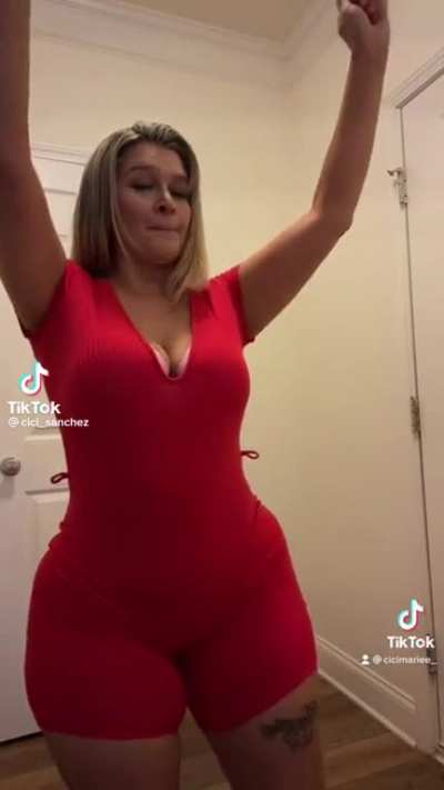 SHES WHITE NOT LATINA&hellip;ENJOY (: