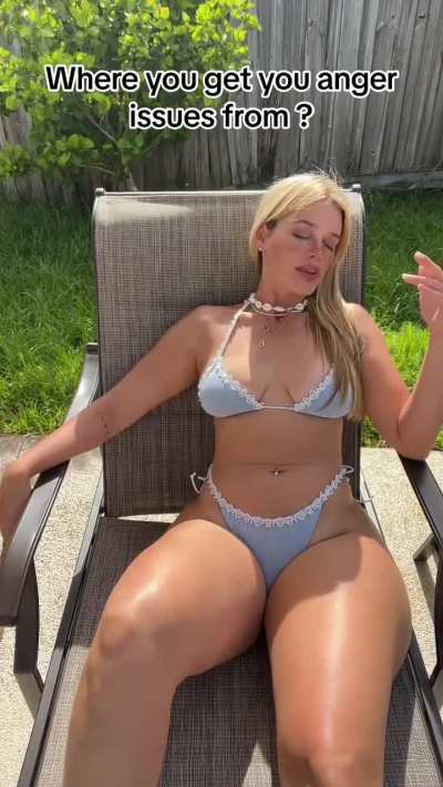 👀
