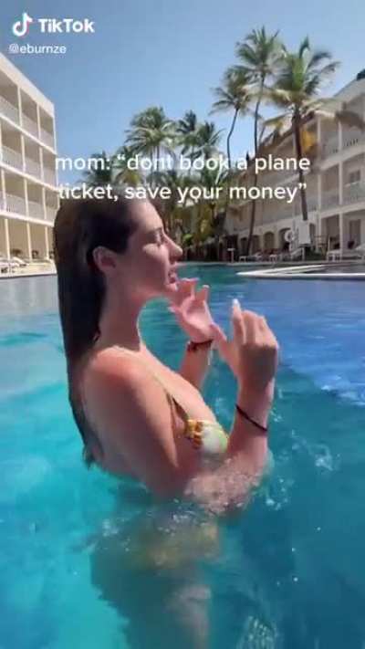 Hot babe in pool....