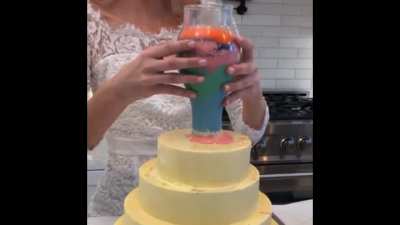 How to ruin your Wedding Cake. (inspired by Netflix&rsquo;s Nailed it)