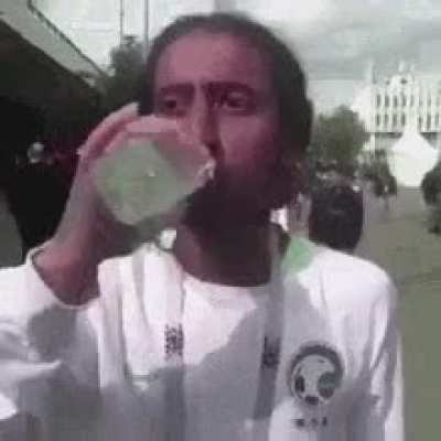 Me healing in front of the Mist Noble after I forgot that he has a second phase