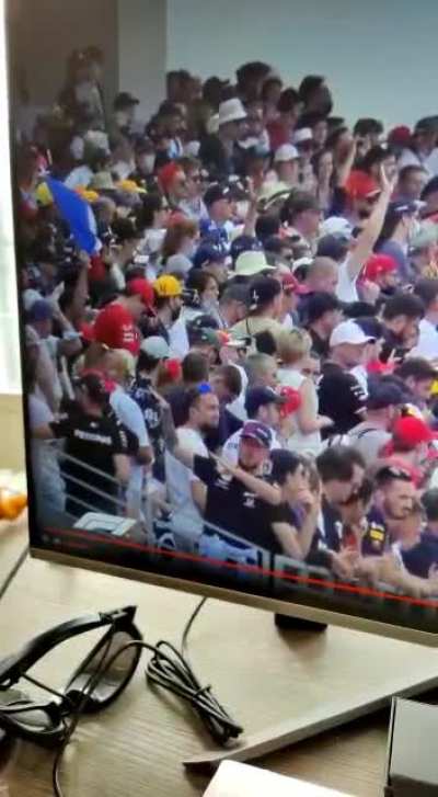 Some Legend Straight Up Dabbed After The Race