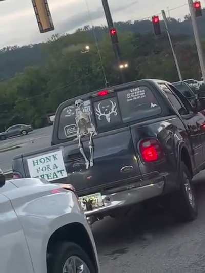 Honk for a treat.