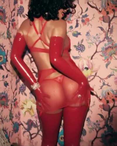Fenty booty
