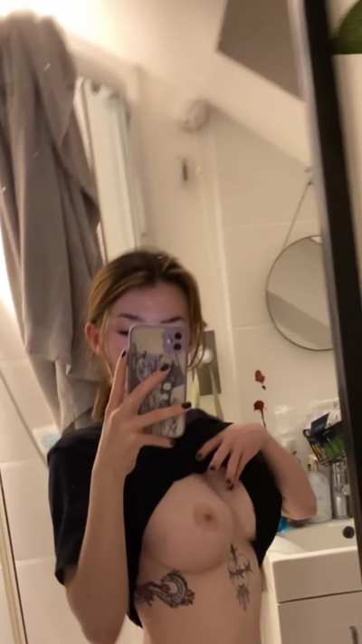 (f20) am i enough to get you off? 🤩