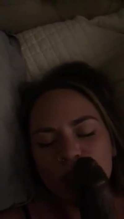 I love Cock slapping this Pawg