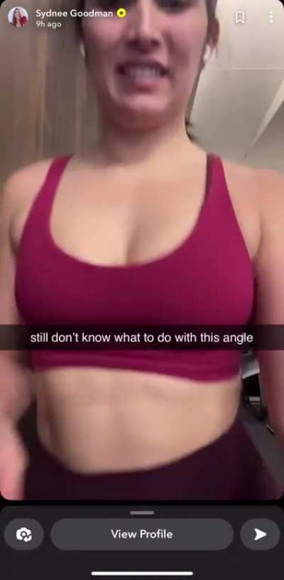 Oh yeah she&rsquo;s definitely a tease