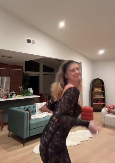 "God Forbid A Girl Catch A Vibe" - TikTok December 2025