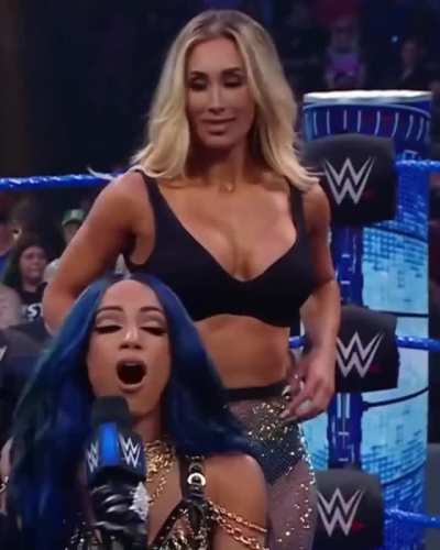 Our horny bitch Carmella tonight in Smackdown woooww !!!!!