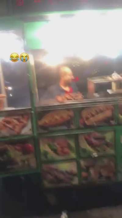 Asshole Teens Destroy Halal Food stand (NYC, October 8) [Not my Vid]