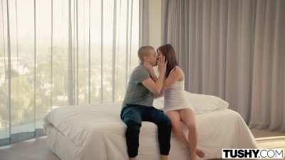 Leah Gotti x Xander Corvus