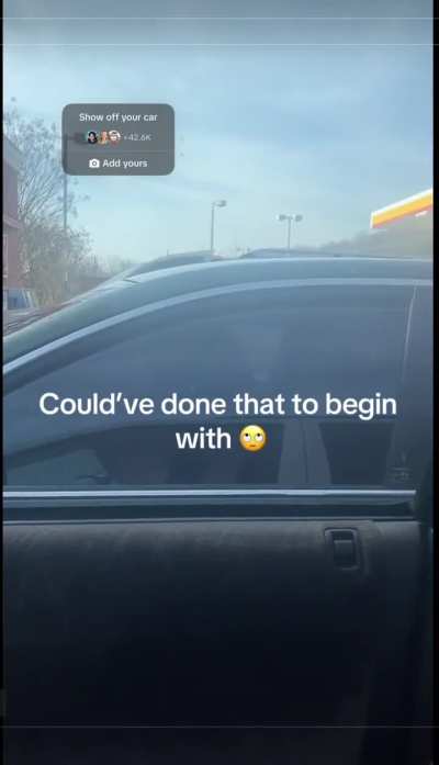 Dude throws a tantrum (and his drink)