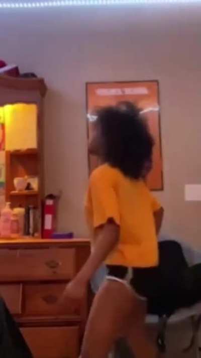 🍑🍑