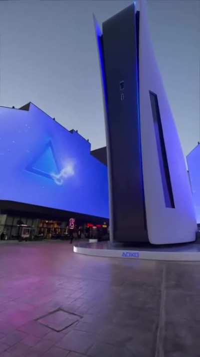Humongous PS5