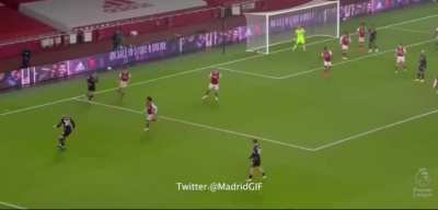 Ross Barkley &amp;amp; Jack Grealish showboating in the build-up to Saka's OG