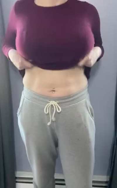 Bet they&rsquo;re bigger than you thought [drop]