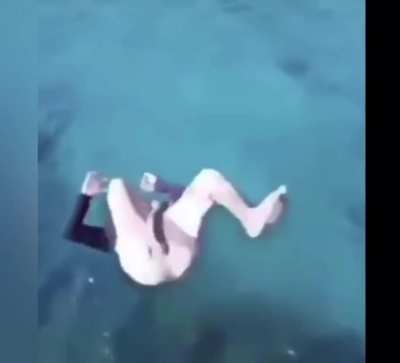 Made me flinch... sorry if it&rsquo;s a repost