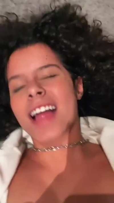 Gabriella Saraivah 