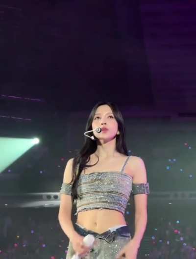 230903 Mina