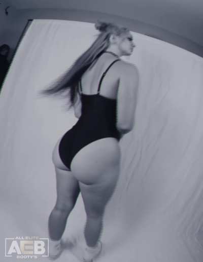 Let&rsquo;s Worship Wrestling Butts