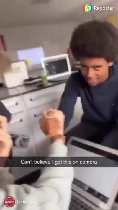 The perfect dap up