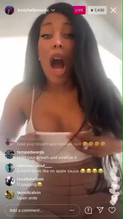 I swear she do this shit on purpose but I ain&rsquo;t complainin🤷🏾&zwj;♂️😂