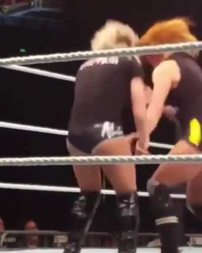 Alexa in her house show booty shorts