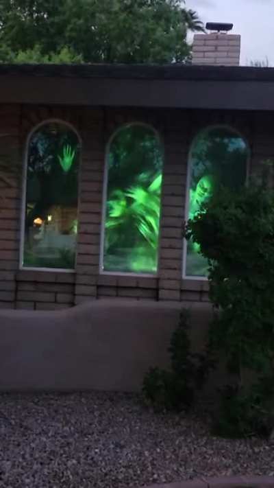 This hollusion projection for halloween