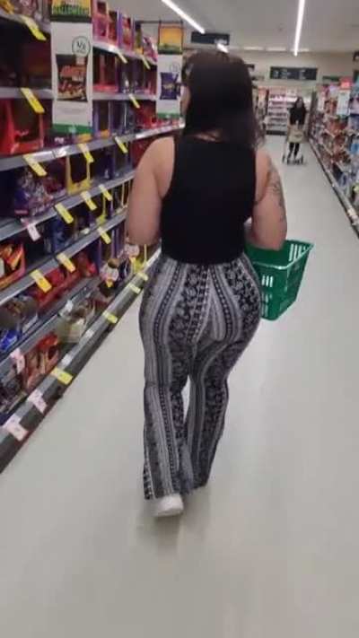 Looking for 🍑