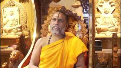 "RSS is neither political party nor anti-national, it promotes unity, Participating in their activities is constitutional right." - Subhendra Swamiji of Karnataka's Mantralaya Mutt on RSS crackdown in Karnataka