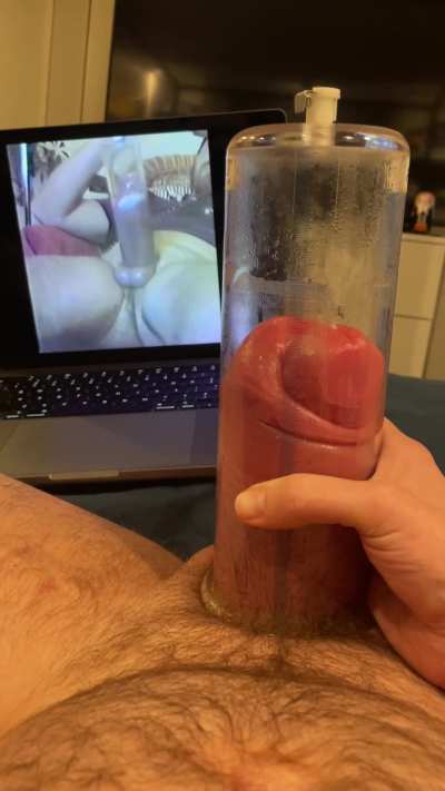I tried to perfectly sync this classic video in my 3&rdquo;. I got pretty close!
