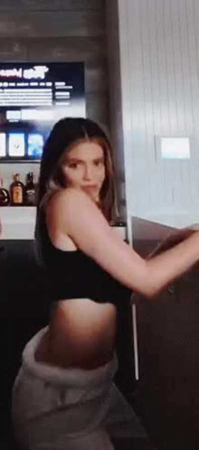 Twerking 🤤