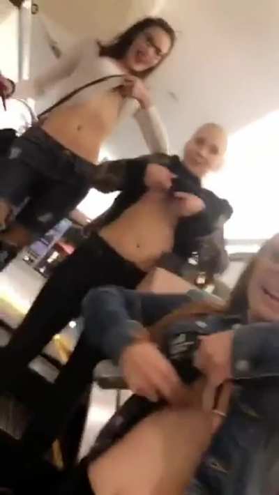 Tit Flashing in The Mall