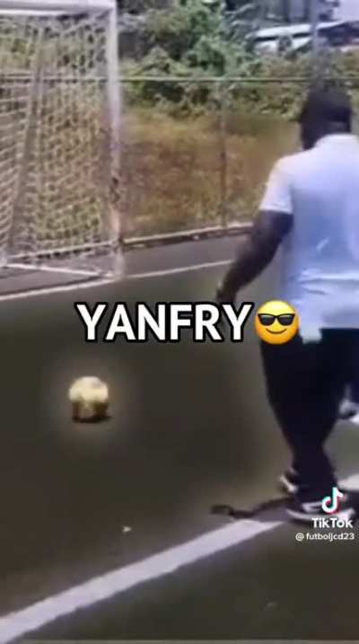 😎