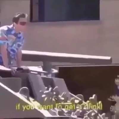 Fudeu Mike conseguiu um tanque