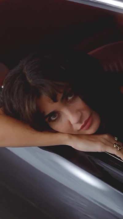 Tuba B&uuml;y&uuml;k&uuml;st&uuml;n Bazaar Photoshoot