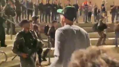 Terrorist occupational forces attacks Palestinians with BROOMS while cleaning the Damascus gate after the march of flags by the settlers herds