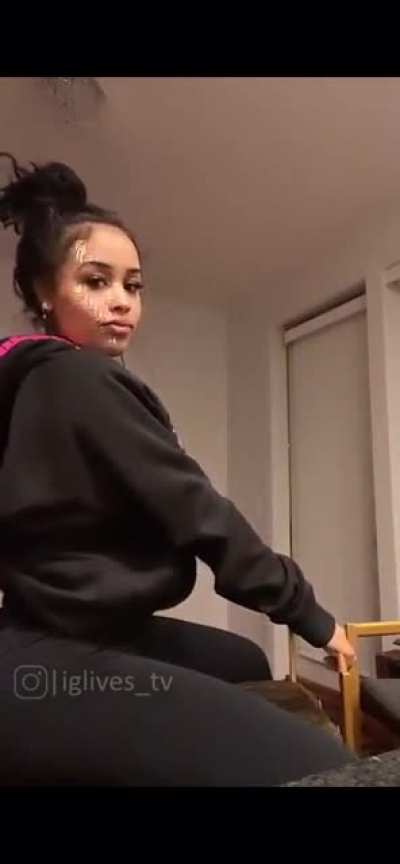 Wish i was the chair