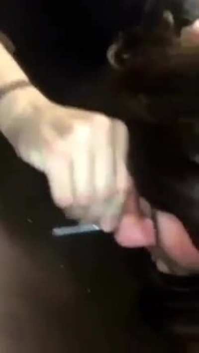 REEEEE