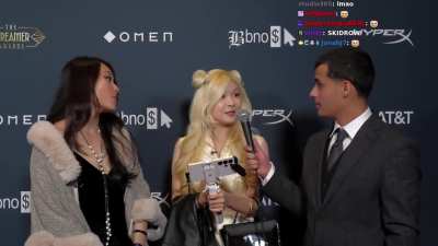 Jeannie &amp;amp; Hachu all fancy at Streamer Awards red carpet.