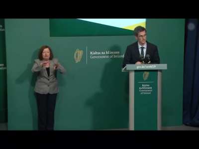 Acting CMO Ronan Glynn&rsquo;s incredible response to school reopening question
